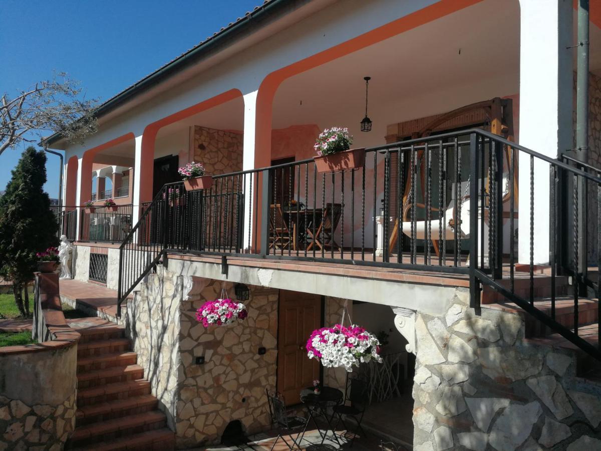 Villa Carlini 파소스쿠로 외부 사진